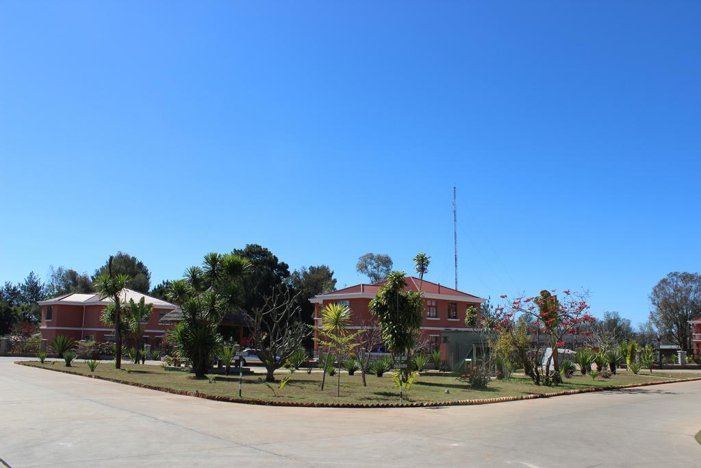 Hotel Paon D'Or Antananarivo Exterior foto